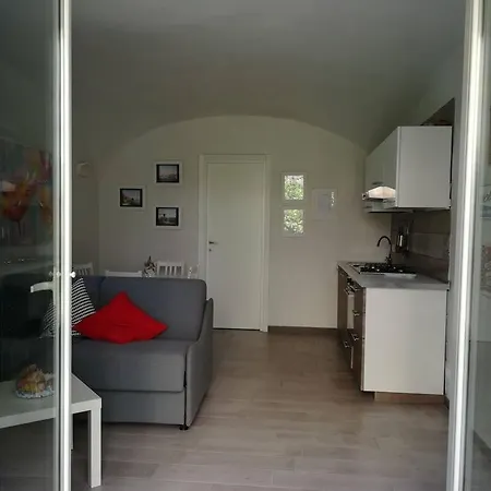 Lam's Little House בית נופש *