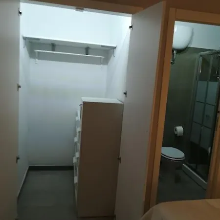 בית נופש Lam's Little House נאפולי